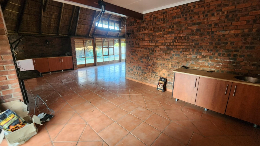 5 Bedroom Property for Sale in Universitas Free State